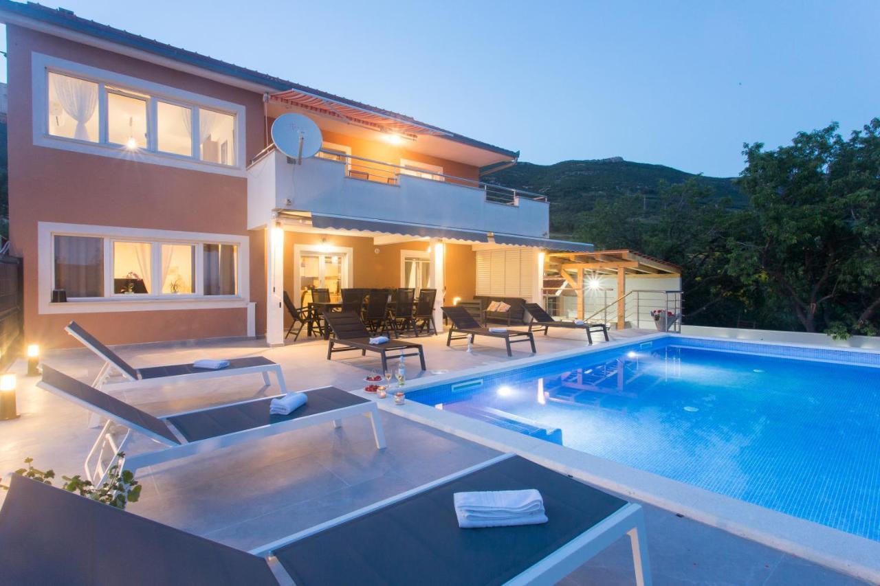 Villa Ivano With Sea&Mountain View Kastel Stari Екстер'єр фото